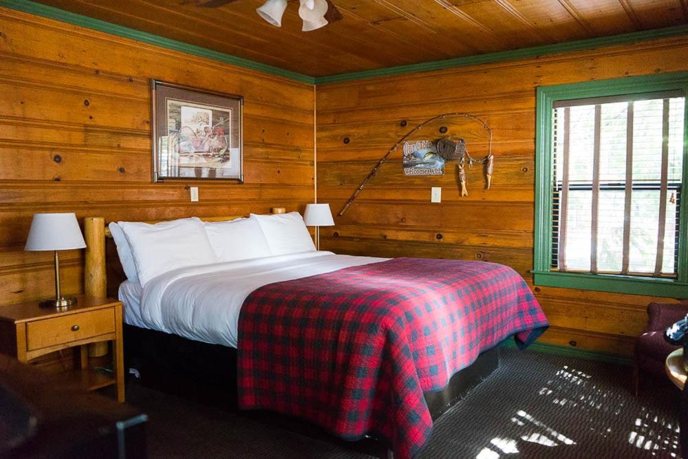 Shaver Lake Village Hotel Luaran gambar