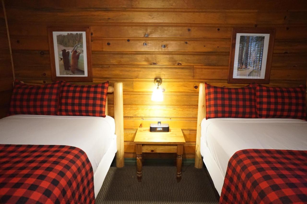 Shaver Lake Village Hotel Luaran gambar