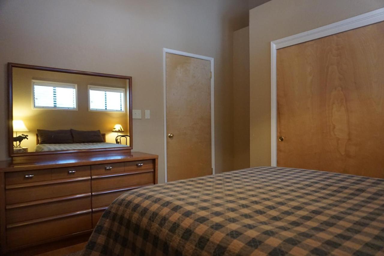 Shaver Lake Village Hotel Luaran gambar
