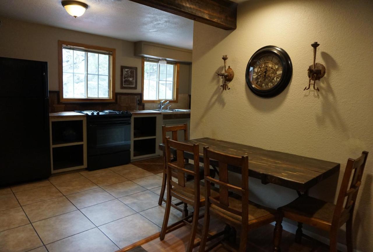 Shaver Lake Village Hotel Luaran gambar