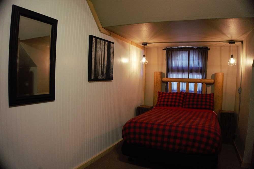 Shaver Lake Village Hotel Luaran gambar